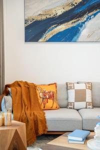 Airstay - Sleek Studio - Burj Khalifa & Pool Views - Monthly Offer Available