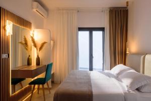 Casa della Liberta Firostefani