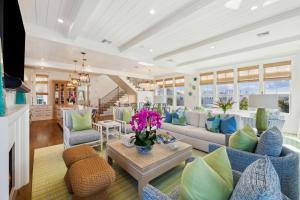 "Sea Dream" Beach Front Luxury Home in WaterColor - 4BR 4,5BTH home