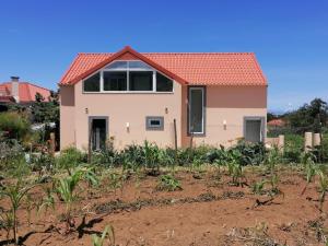 House Vila Santa Ana