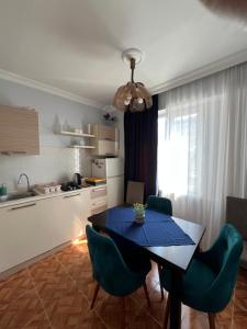 Апартаменты Зура 3