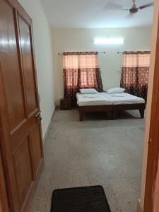 shri gokerneswar guesthouse