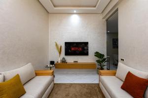 Elegant and Modern Apartment, Calm Cosy and Central