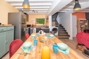 Chaleureuse Maison Familiale Etretat Plage - 4hvězdičkové hotely ve městě Étretat