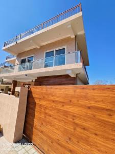 SAAR Palampur Villa 5 BHK With Dhauladhaar Mountains View