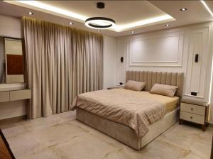 ALDAR 2 , Luxury Apartments