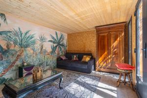 Villas Beautiful Modern villa lei Suza with great pool exotic garden : photos des chambres
