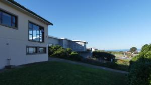 Oyster Catcher Stay And Explore