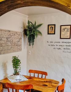 Toca da Araucária - Condado de Prata