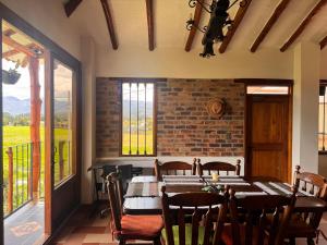 Cabaña rustica en Paipa con chimenea