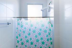 Praia de Palmas - Apto 200m do Mar, 3 Dorms - 0167