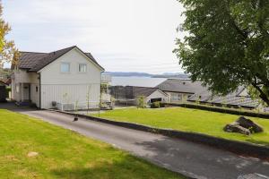 New apartment close to Preikestolen