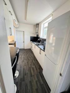 Bright & Cozy Private Room Near Bristol City Centre