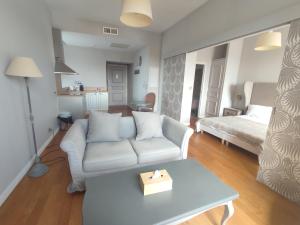 Appartements La Redorte Appartement au chateau 8 : photos des chambres