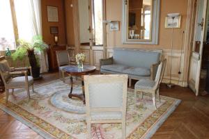 B&B / Chambres d'hotes chateau Mont Suzey : photos des chambres