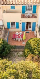 Villas Joli mazet, jardin, piscine, tennis, plein centre : photos des chambres