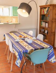 Villas Joli mazet, jardin, piscine, tennis, plein centre : photos des chambres