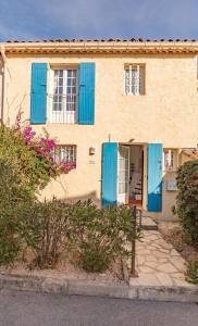Villas Joli mazet, jardin, piscine, tennis, plein centre : photos des chambres