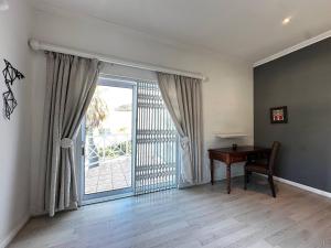 4 bedroom Villa 1 La Mer