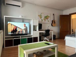 Cozy Studio - Parliament area