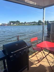 Hausboot Wasservilla