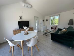 Maison pour 4 avec clim et parking