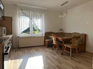 Apartma Rekar - a house,you can relax in the embrace of nature