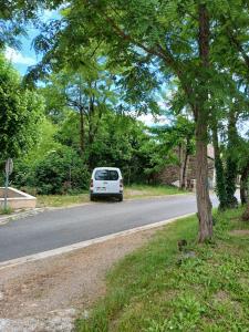 cosy logis et son écrin de verdure