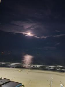 Amazing sea view, right on the sand