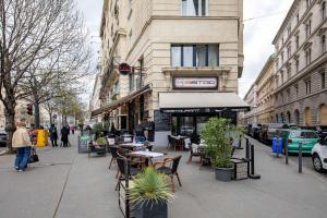 Extreme Central Studio with Bazilika View