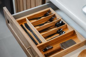 Chic Elysium - Serenity