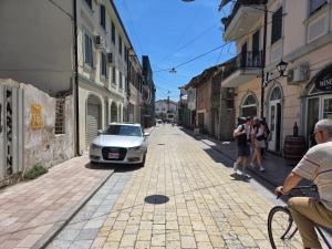 AR-Lux apartment old street