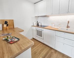 South-facing terrace, direct beach access