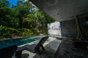 Aptos Chen Luum Tulum