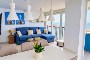 Diseño y vistas de lujo en 1º línea de playa