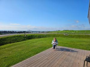 238 Stunning IJsselmeer View - 365 Days Watersport & Kite Fun