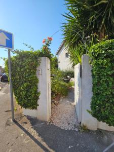 Villas Superbe maison avec piscine en centre ville : photos des chambres