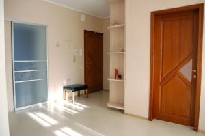 Apartment on Pedahohichna 17