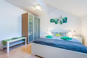 Duplex City-Centre Apartment with a Sunny Terrace