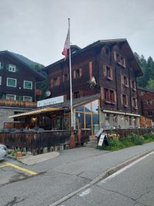 Gasthaus Tschiffra