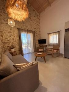 Kefalas Luxury Villas Patitiri with Private Pool