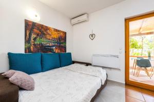 Apartments with parking space Mandre, Pag - 24492