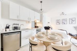 Appartements Studio Chic avec Cinema Prive A 15 min de Disneyland et 20 min de Paris : photos des chambres