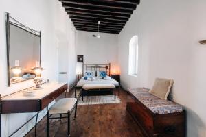 Yiayias Home Sifnos