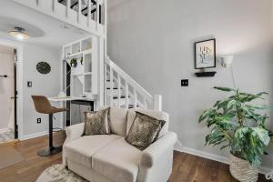 Charming Loft Downtown Raleigh - Ubytování bez kategorie ve městě Raleigh