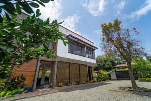 house, farm or villa in Pereira, Colombia