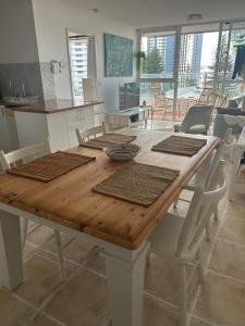 Cozy room with Ocean Views