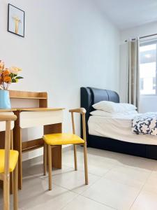 ImpianKU at Tangerine Suite KLIA - 2BR - Wifi