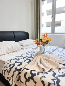ImpianKU at Tangerine Suite KLIA - 2BR - Wifi