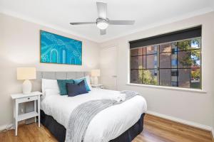 The Bishops Escape A Sepal Stay